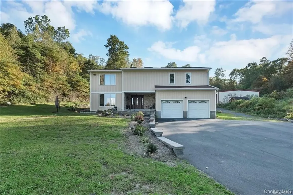 63 Whitetail Run Chester NY 10918