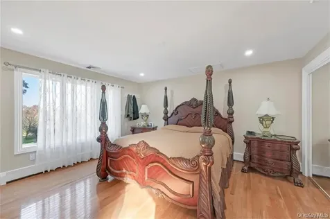 63 Whitetail Run Chester NY 10918