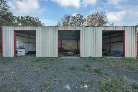 63 Whitetail Run Chester NY 10918