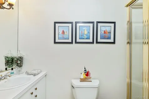 15 The Chase Saint James NY 11780
