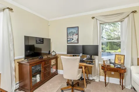 15 The Chase Saint James NY 11780