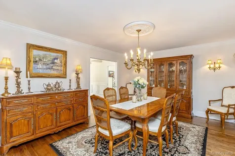 15 The Chase Saint James NY 11780