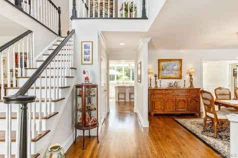 15 The Chase Saint James NY 11780