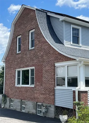 10 Vine Street Beacon NY 12508