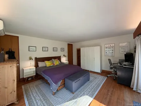 78 Shadom Lane East Hampton NY 11937