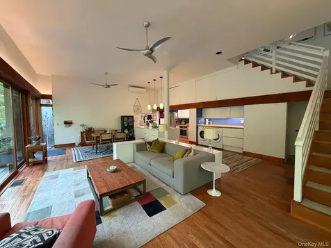 78 Shadom Lane East Hampton NY 11937