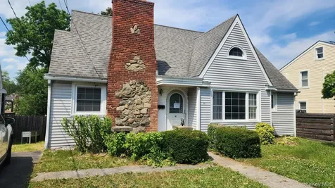 21 Marple Road Poughkeepsie NY 12603