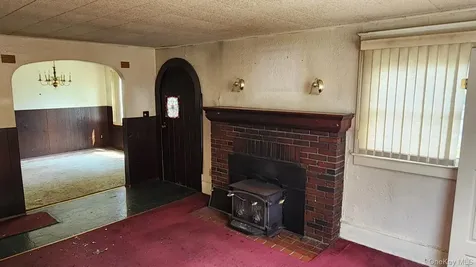 21 Marple Road Poughkeepsie NY 12603