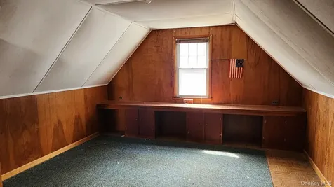 21 Marple Road Poughkeepsie NY 12603