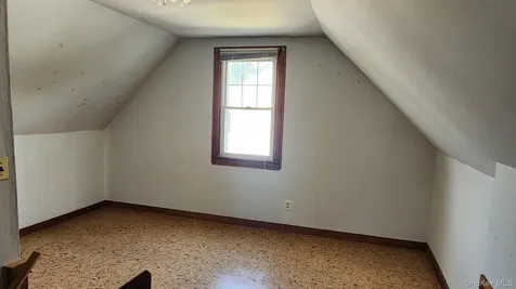 21 Marple Road Poughkeepsie NY 12603