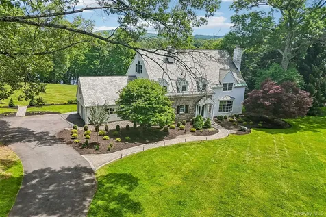 488 Strawtown Road West Nyack NY 10994