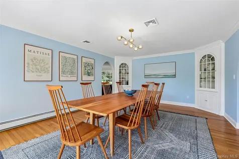 488 Strawtown Road West Nyack NY 10994