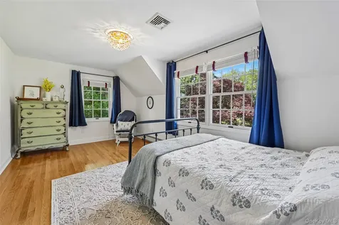 488 Strawtown Road West Nyack NY 10994