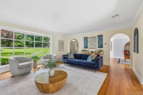 488 Strawtown Road West Nyack NY 10994