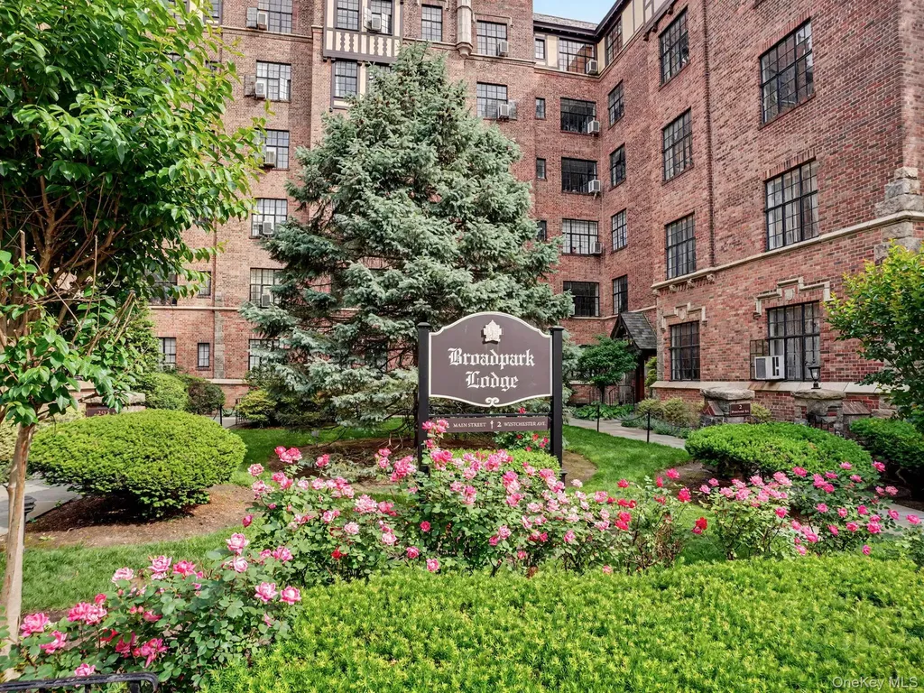 2 Westchester Avenue White Plains NY 10601