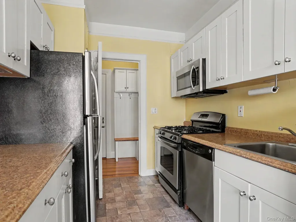 2 Westchester Avenue White Plains NY 10601