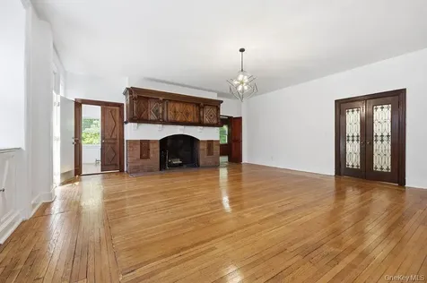 111 N Broadway Irvington NY 10533