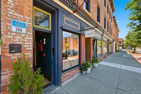 207 Main Street Beacon NY 12508