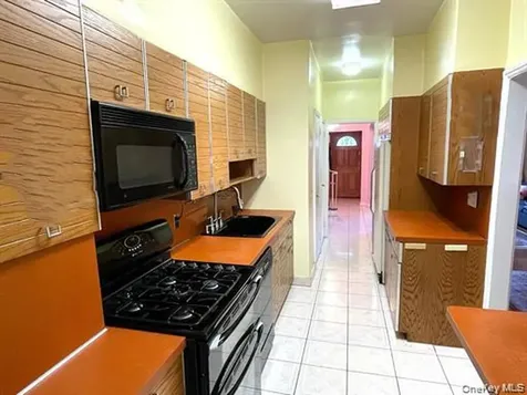 147-27 72nd Drive Kew Garden Hills NY 11367