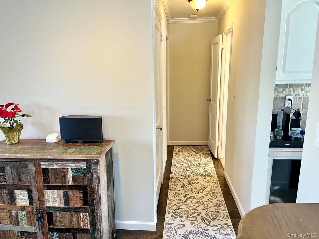 62 Pell Avenue North Babylon NY 11703