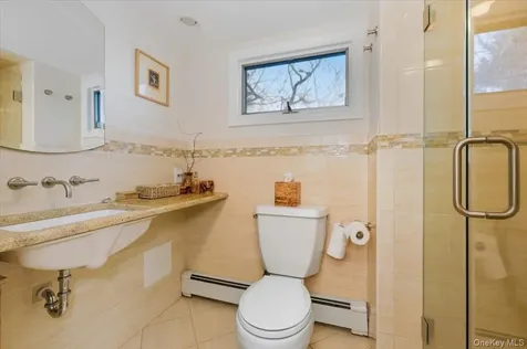 31 Regent Drive Lido Beach NY 11561