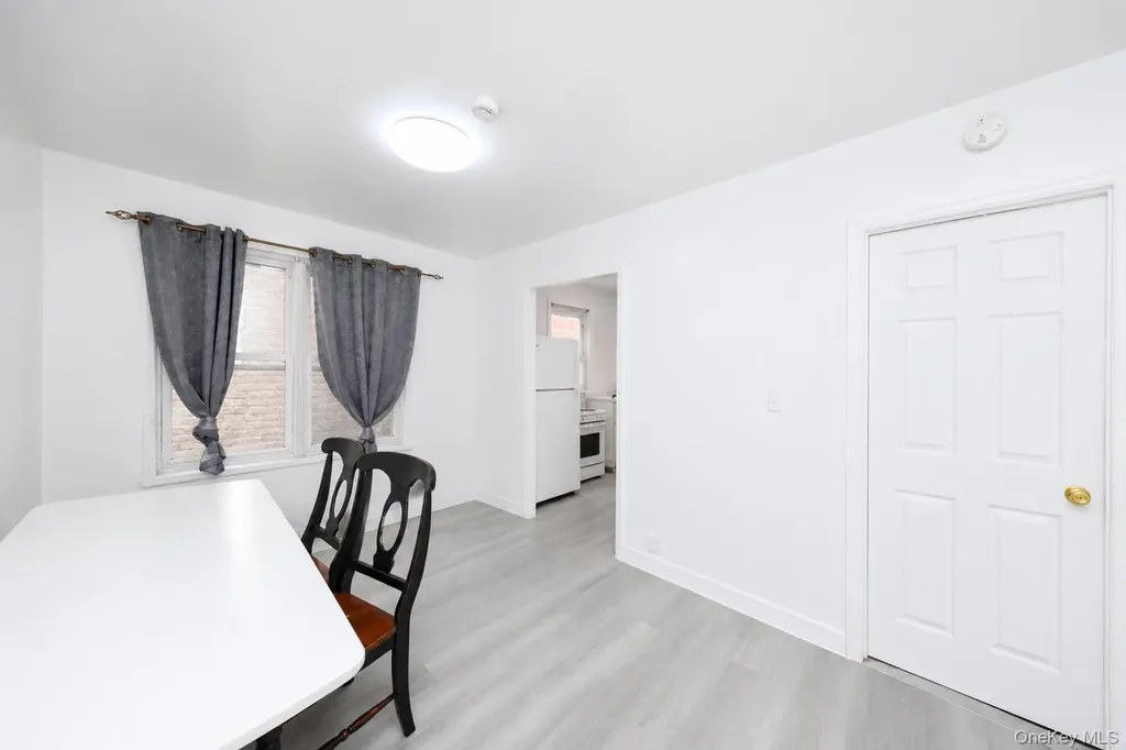 33 Avenue U Brooklyn NY 11223