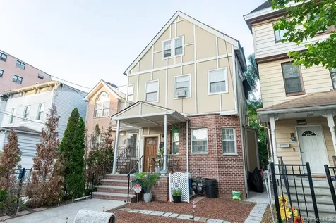 17 S 7th Avenue Mount Vernon NY 10550