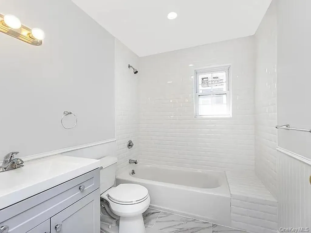 47 Lincoln Terrace Yonkers NY 10701