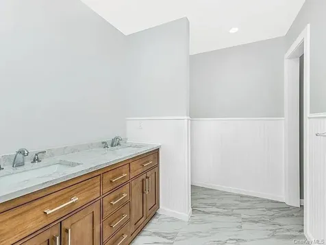 47 Lincoln Terrace Yonkers NY 10701
