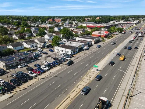 2846 Sunrise Highway Bellmore NY 11710