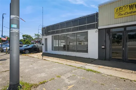 2846 Sunrise Highway Bellmore NY 11710