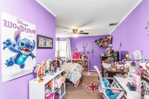 173 N Kings Avenue Massapequa NY 11758