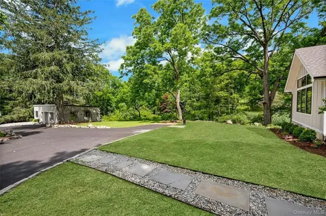 2 Banks Farm Road Bedford NY 10506