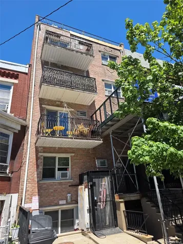 3018 23rd Street Astoria NY 11102