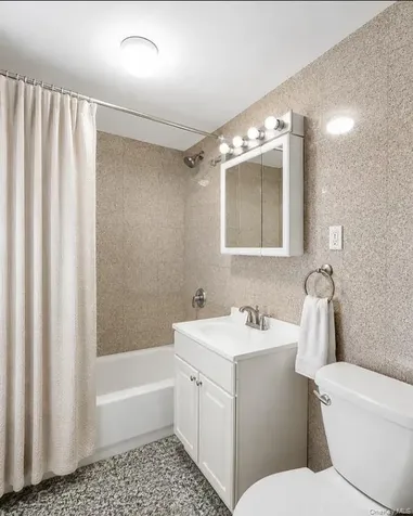 3018 23rd Street Astoria NY 11102
