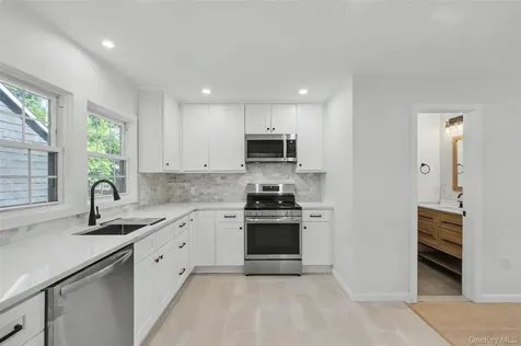 6 North Street Katonah NY 10536