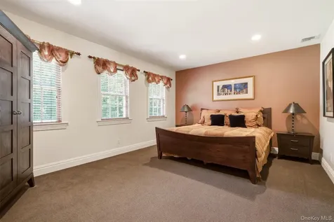 7 Fairway Court Upper Brookville NY 11771