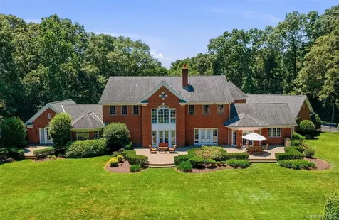 7 Fairway Court Upper Brookville NY 11771