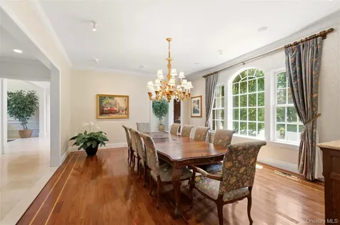 7 Fairway Court Upper Brookville NY 11771