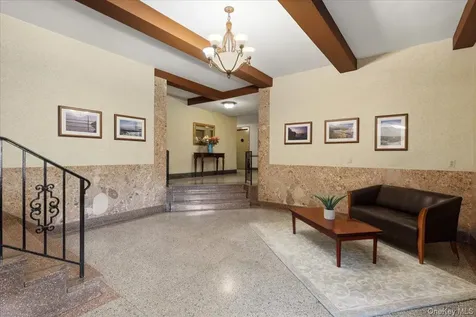 555 Broadway Hastings-on-hudson NY 10706