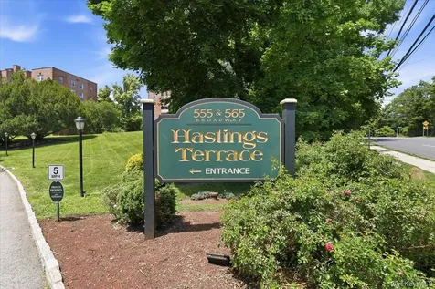 555 Broadway Hastings-on-hudson NY 10706