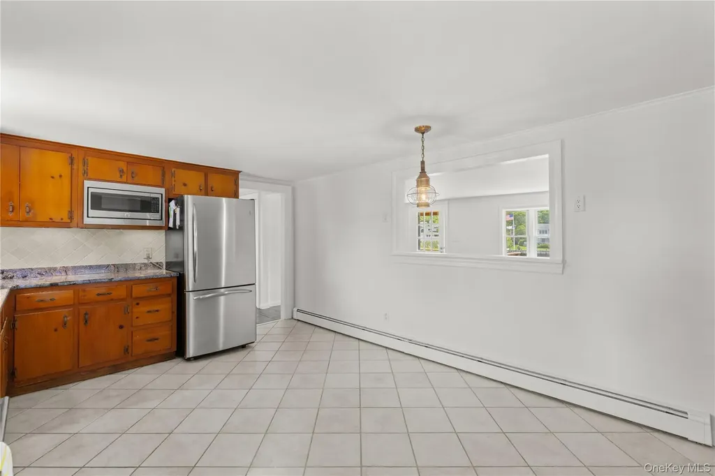 12 Whites Lane Aquebogue NY 11931