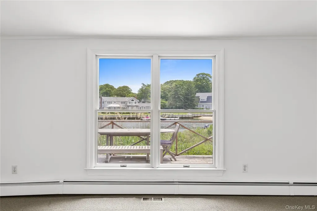 12 Whites Lane Aquebogue NY 11931