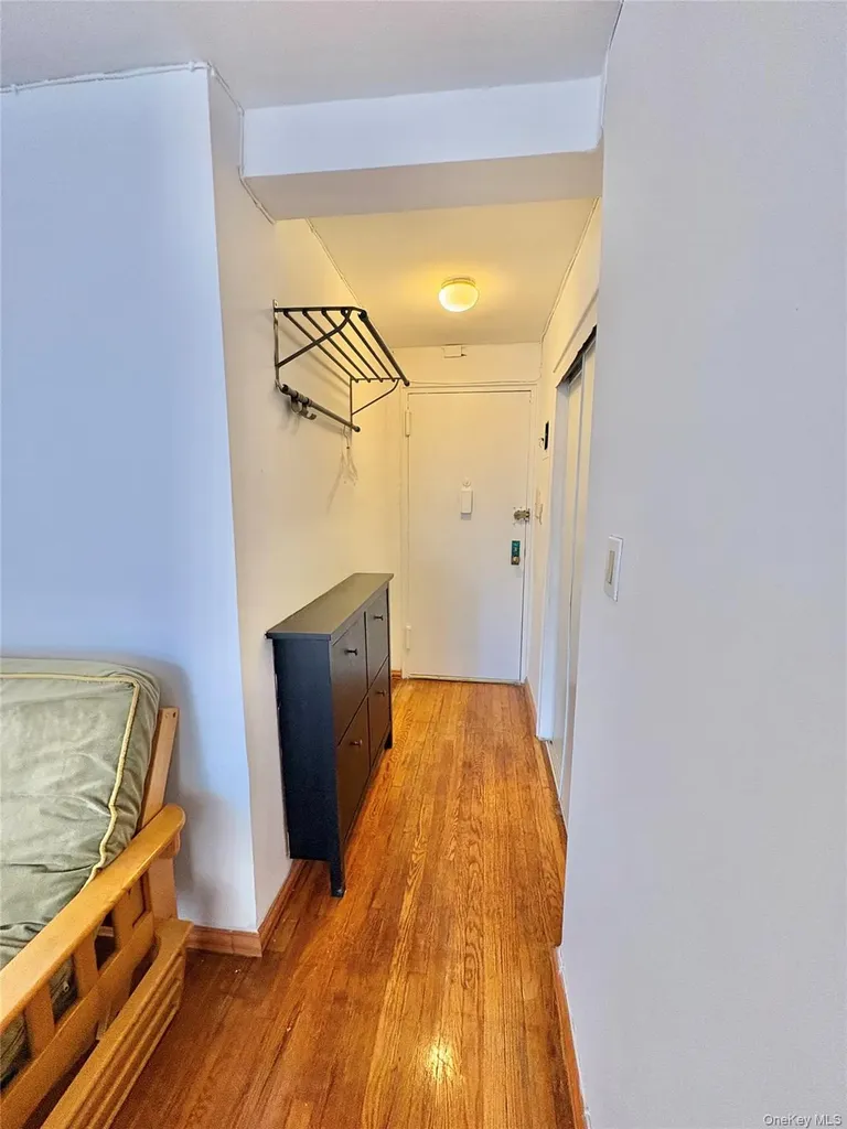 67-50 Thornton Place Forest Hills NY 11375