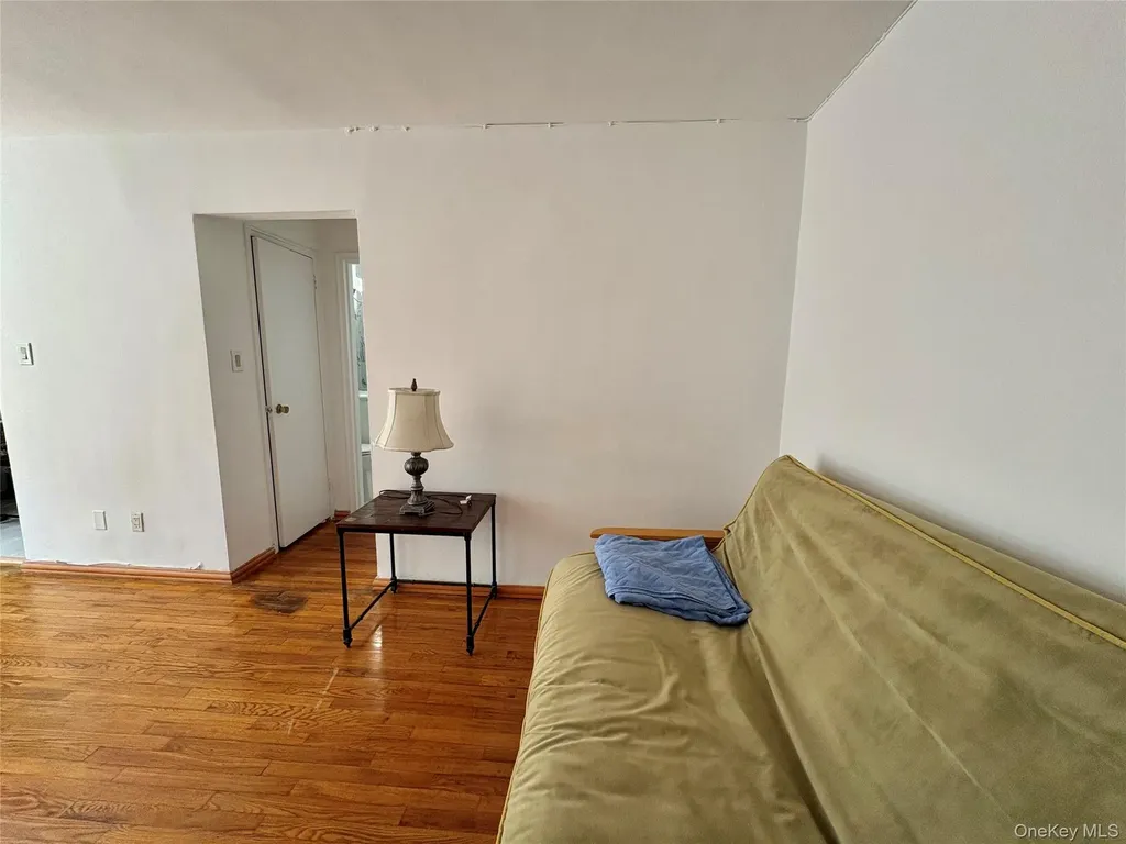 67-50 Thornton Place Forest Hills NY 11375