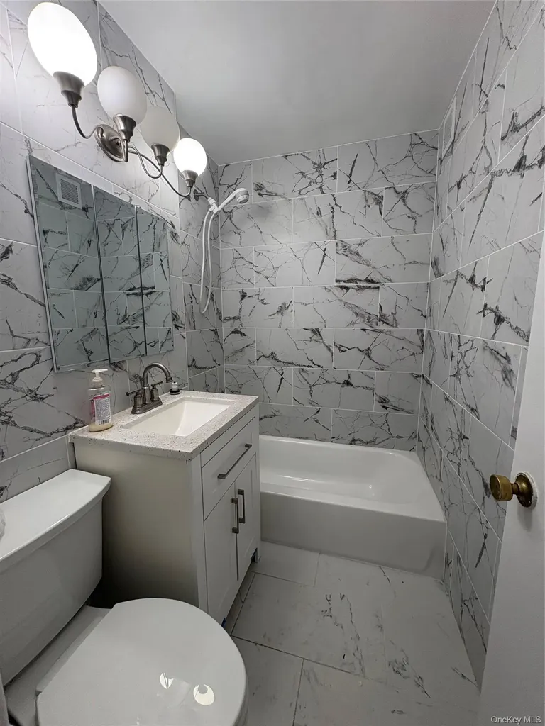67-50 Thornton Place Forest Hills NY 11375