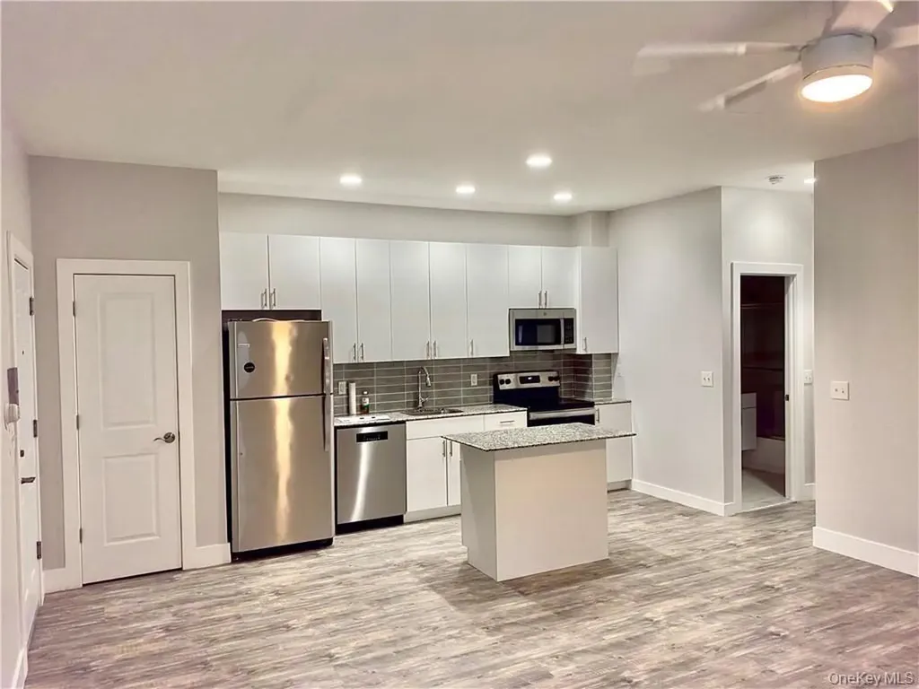 25 W Hartsdale Avenue Hartsdale NY 10530
