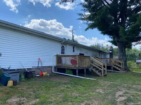 15 Bailey Lake Road Kiamesha Lake NY 12751
