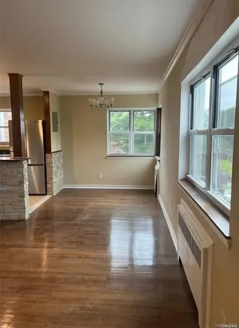 196-23 Dunton Avenue Holliswood NY 11423