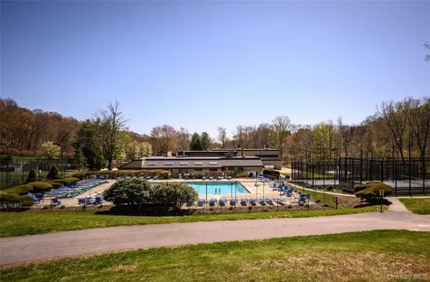 605 Heritage Hills Somers NY 10589